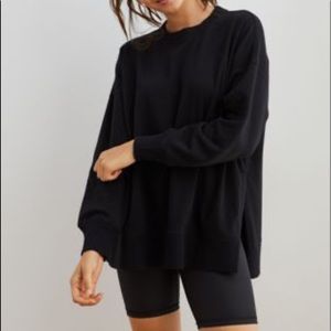 AERIE LONGLINE CREWNECK